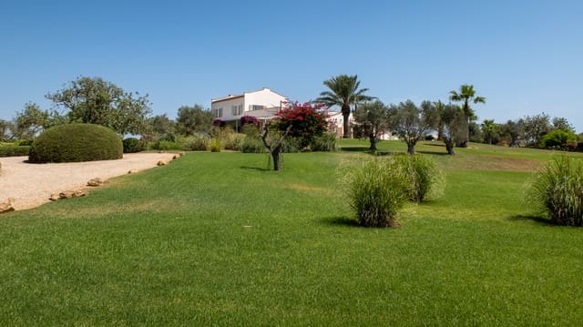 3 soveværelse Finca/Landehus til salg i Santanyí med swimmingpool garage - € 3.250.000 (Ref: 7709769)