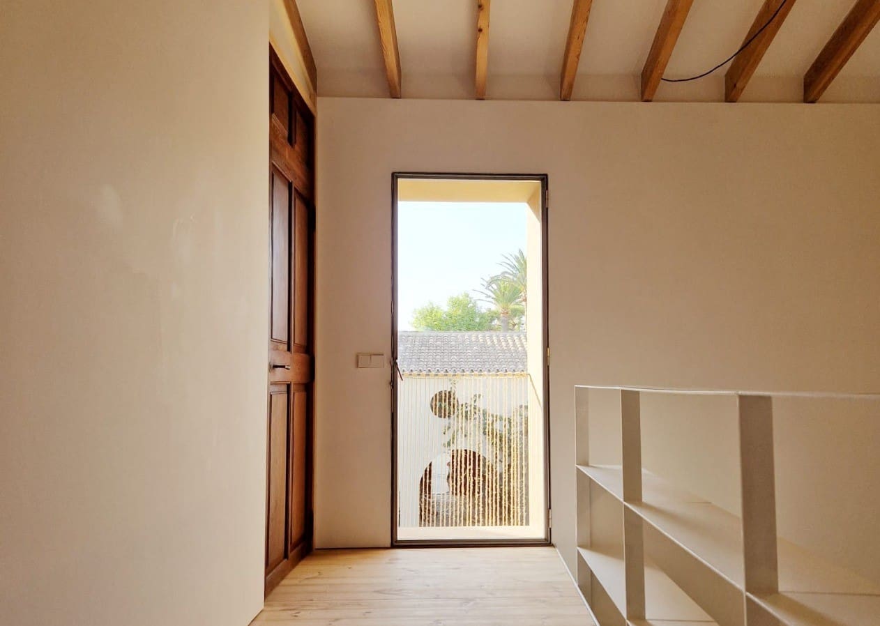 3 soverom Hus til leie i Sa Pobla med svømmebasseng garasje - € 2 800 (Ref: 7713935)