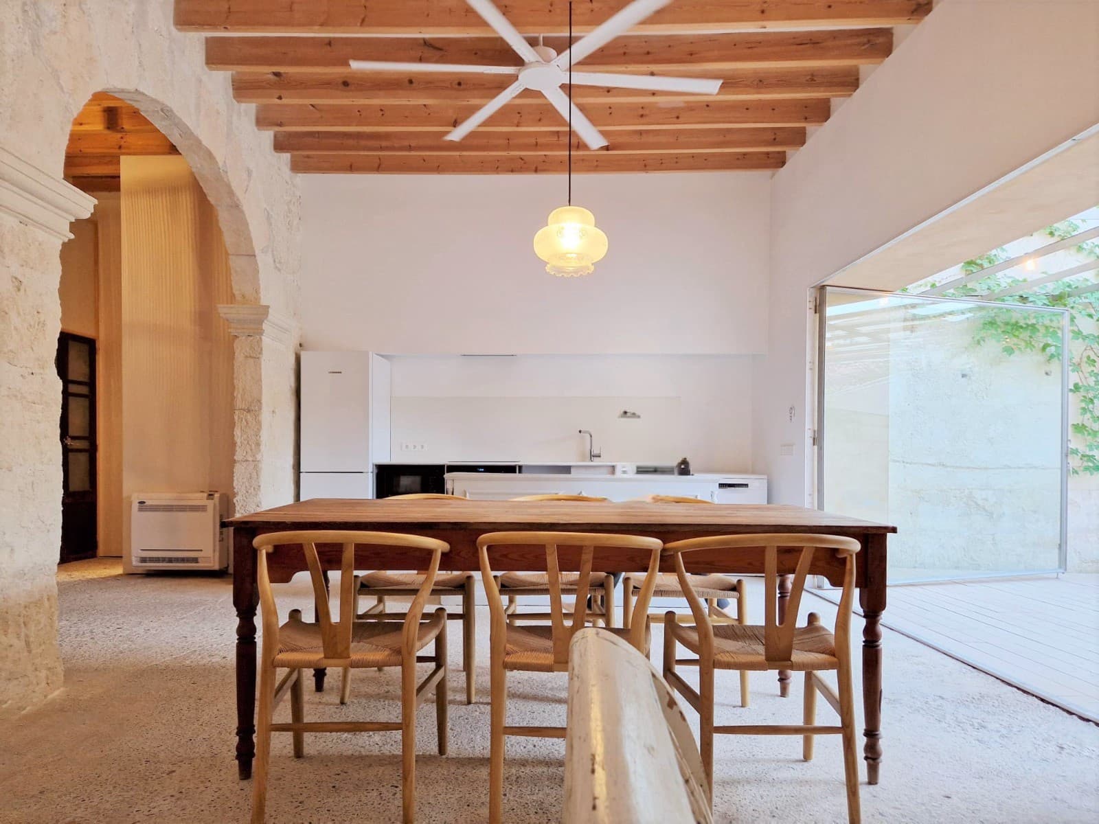 3 soverom Hus til leie i Sa Pobla med svømmebasseng garasje - € 2 800 (Ref: 7713935)