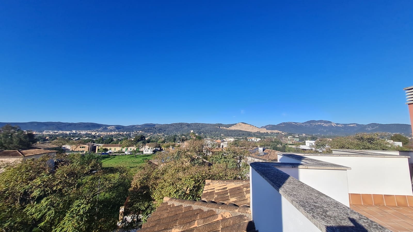 3 soverom Penthouse til leie i Palma de Mallorca med garasje - € 1 900 (Ref: 7748909)