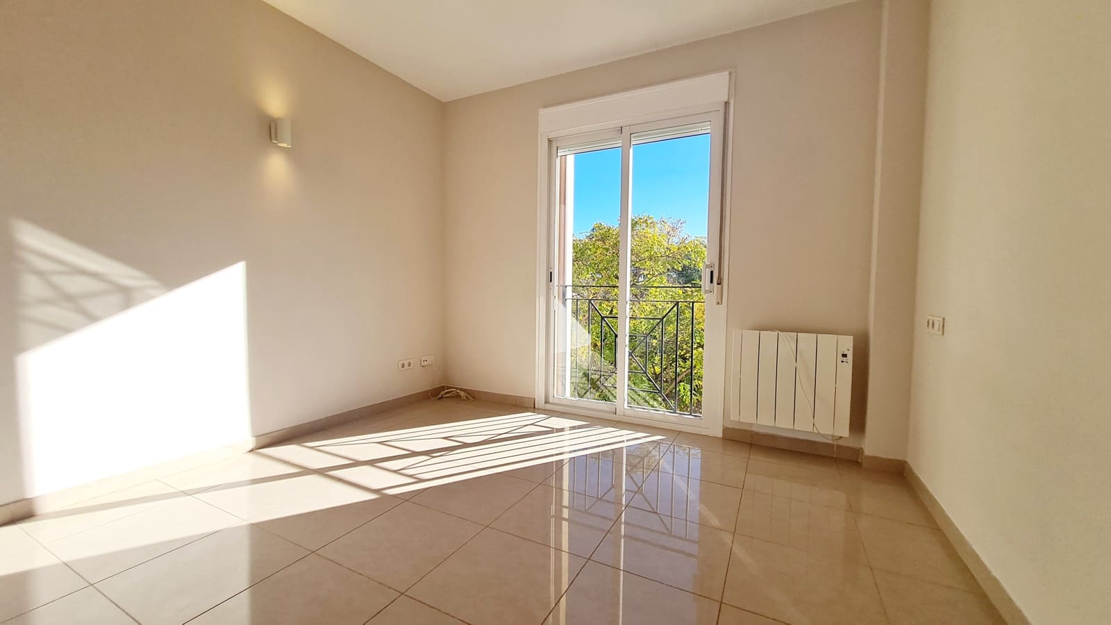 3 soverom Penthouse til leie i Palma de Mallorca med garasje - € 1 900 (Ref: 7748909)