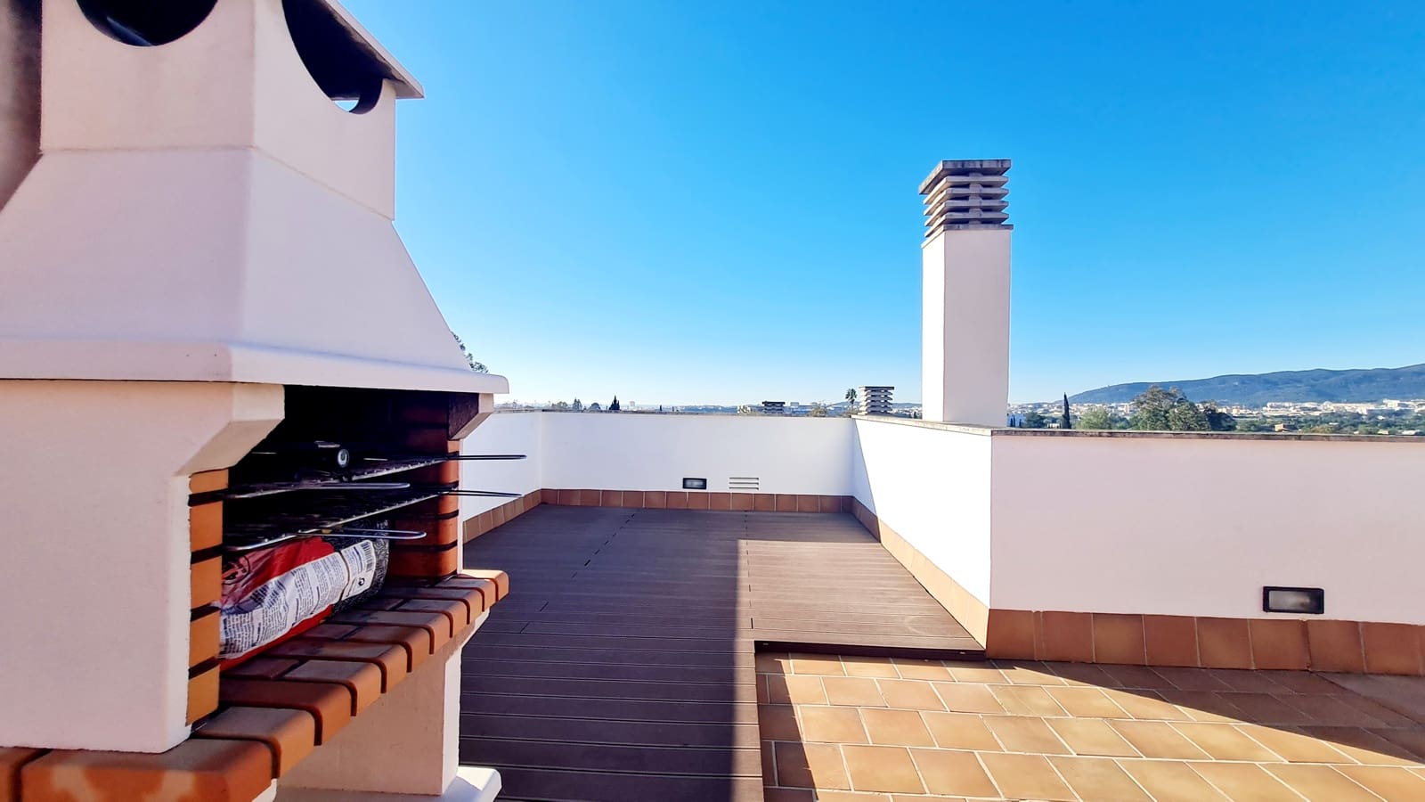 3 soverom Penthouse til leie i Palma de Mallorca med garasje - € 1 900 (Ref: 7748909)