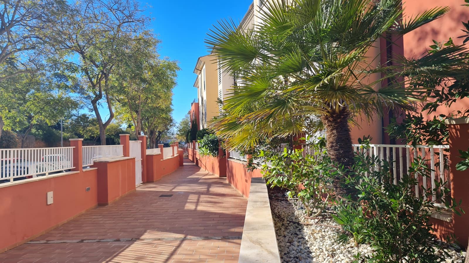 3 soverom Penthouse til leie i Palma de Mallorca med garasje - € 1 900 (Ref: 7748909)