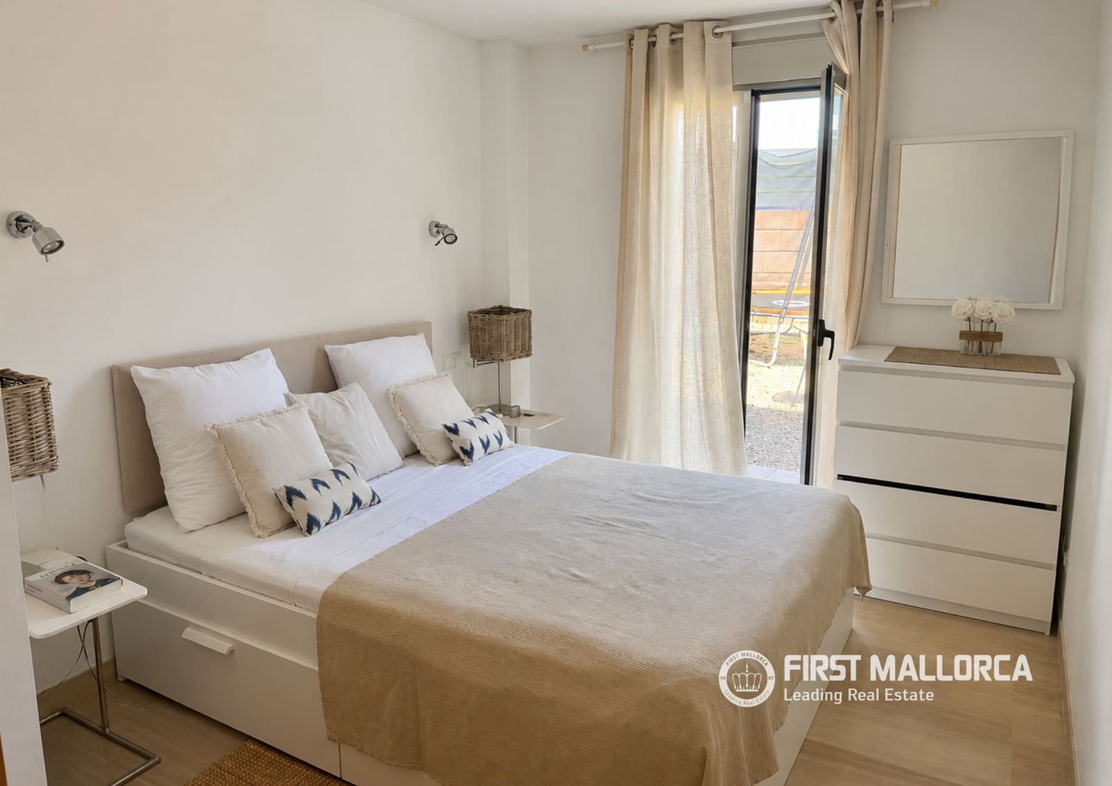 3 bedroom Apartment for rent in Palma de Mallorca with garage - € 4,000 (Ref: 7758731)