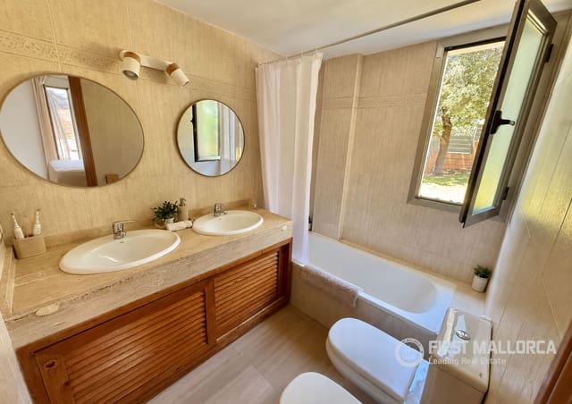 3 soverom Leilighet til leie i La Bonanova, Palma de Mallorca med garasje - € 4 000 (Ref: 7758731)