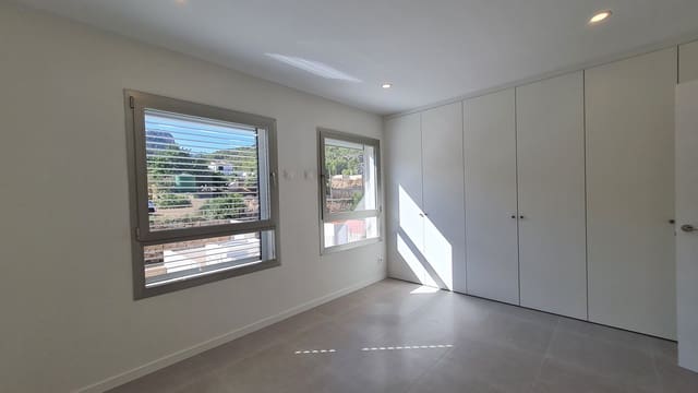 3 bedroom Townhouse for rent in Puerto de Andratx, Andratx with garage - € 3,500 (Ref: 7764991)