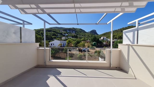3 bedroom Townhouse for rent in Puerto de Andratx, Andratx with garage - € 3,500 (Ref: 7764991)