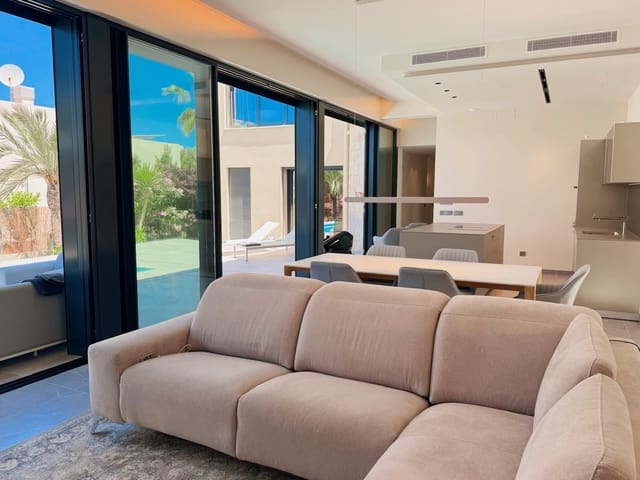 3 bedroom Villa for rent in Sa Rapita / La Rapita, Campos with pool garage - € 4,000 (Ref: 7779635)