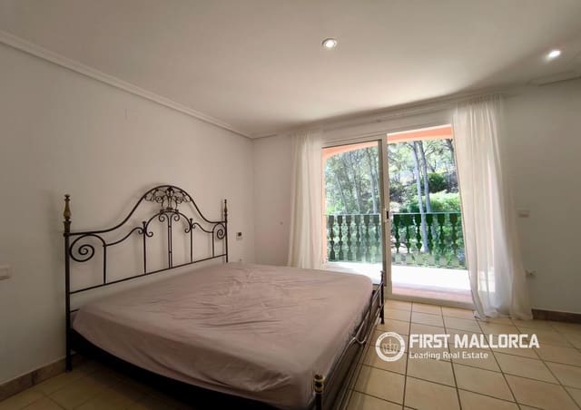 4 makuuhuone Paritalo vuokrattavana paikassa Santa Ponsa, Calvià mukana uima-altaan - 3 500 € (Ref: 7793355)