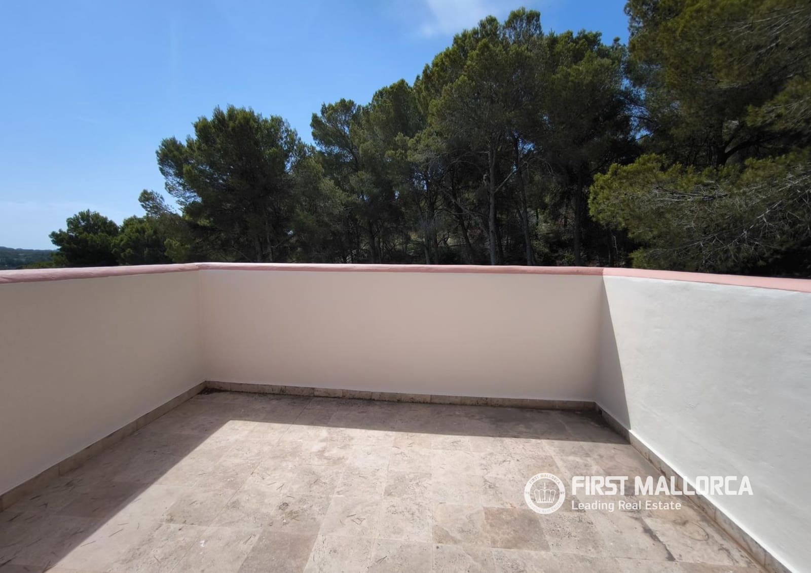 4 makuuhuone Paritalo vuokrattavana paikassa Santa Ponsa mukana uima-altaan - 3 500 € (Ref: 7793355)