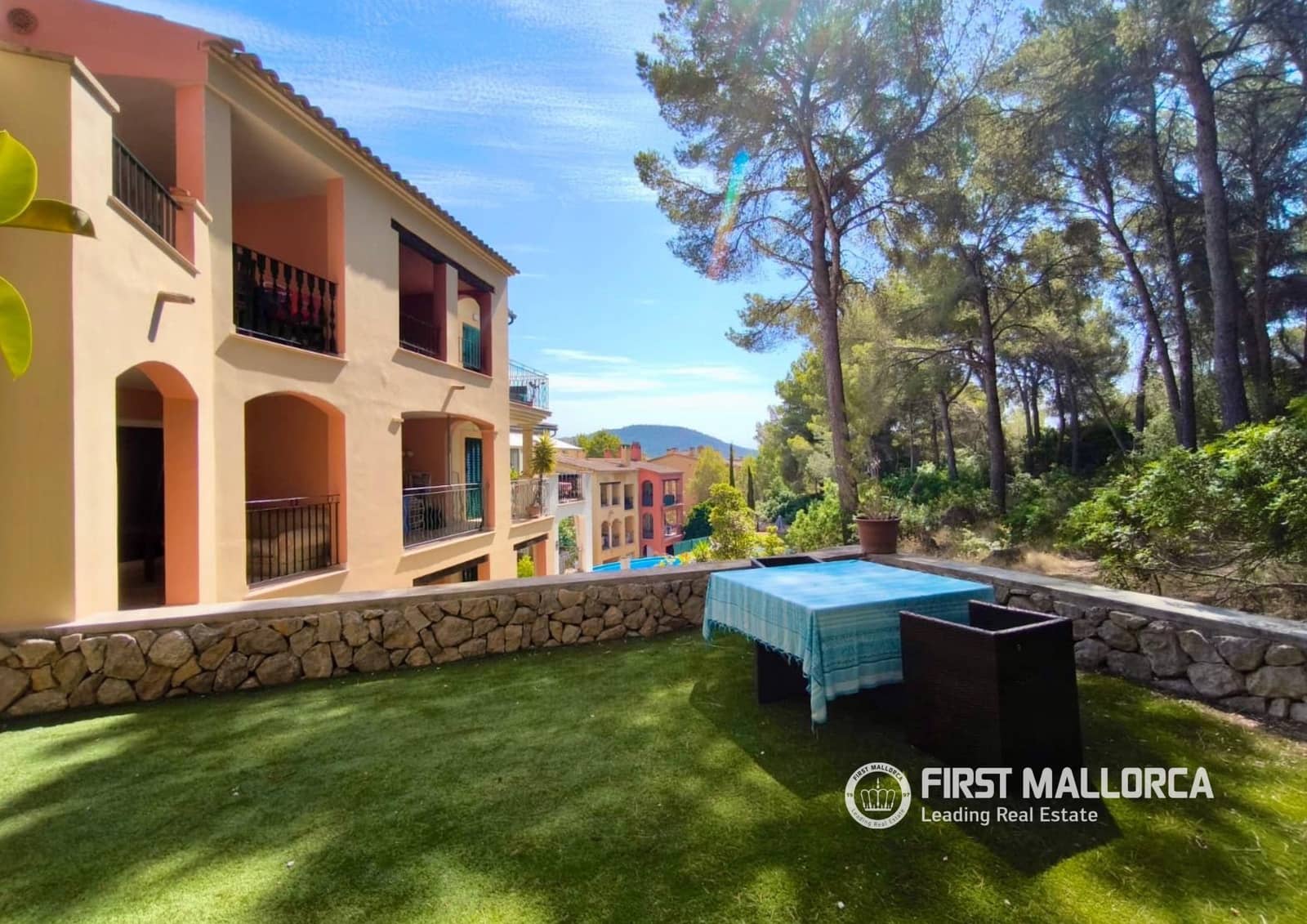 4 makuuhuone Paritalo vuokrattavana paikassa Santa Ponsa mukana uima-altaan - 3 500 € (Ref: 7793355)