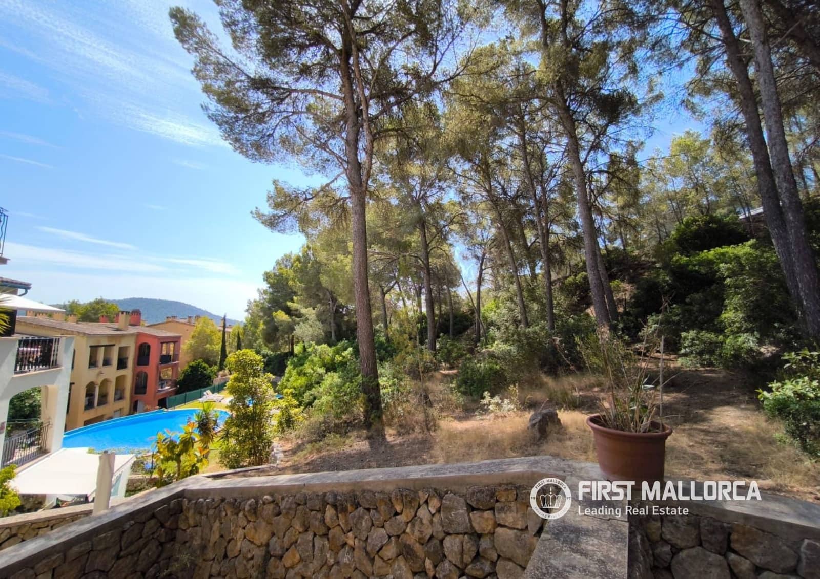 4 makuuhuone Paritalo vuokrattavana paikassa Santa Ponsa mukana uima-altaan - 3 500 € (Ref: 7793355)