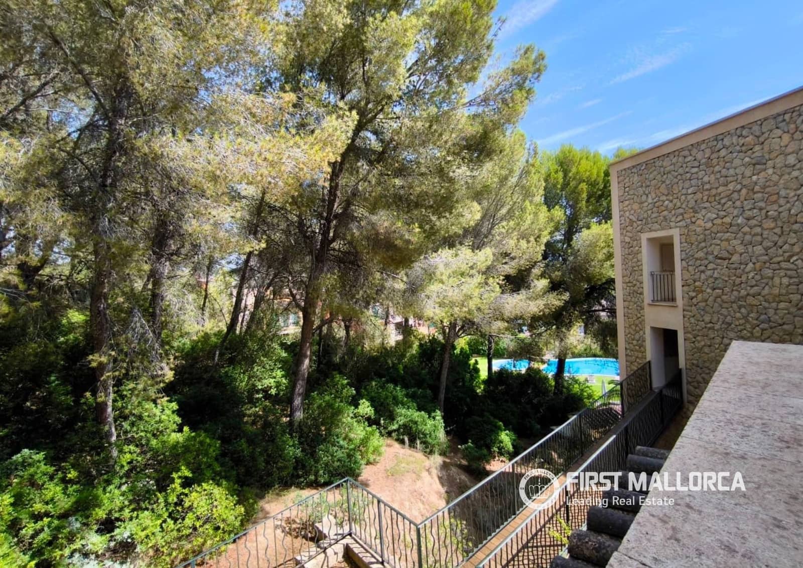 4 makuuhuone Paritalo vuokrattavana paikassa Santa Ponsa mukana uima-altaan - 3 500 € (Ref: 7793355)