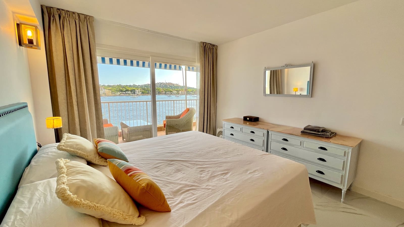 3 bedroom Apartment for rent in Santa Ponsa with garage - € 2,500 (Ref: 7793359)