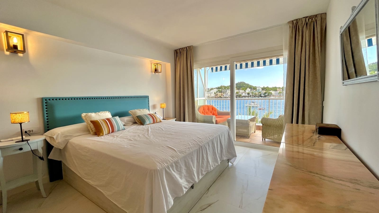 3 bedroom Apartment for rent in Santa Ponsa with garage - € 2,500 (Ref: 7793359)
