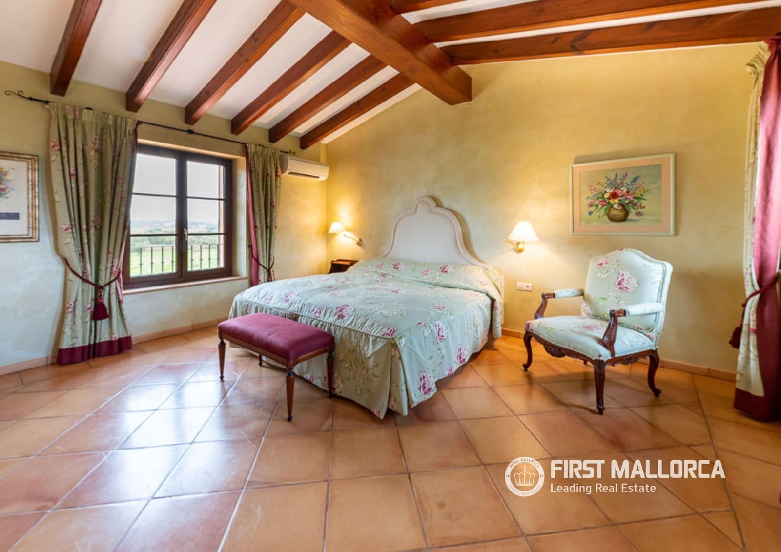 3 bedroom Finca/Country House for sale in Moscari with pool garage - € 1,980,000 (Ref: 7798116)