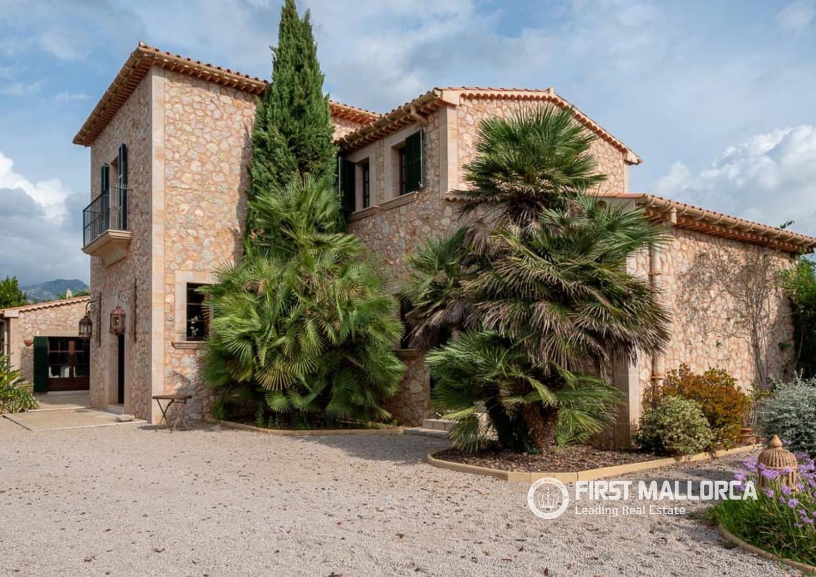 3 bedroom Finca/Country House for sale in Moscari with pool garage - € 1,980,000 (Ref: 7798116)