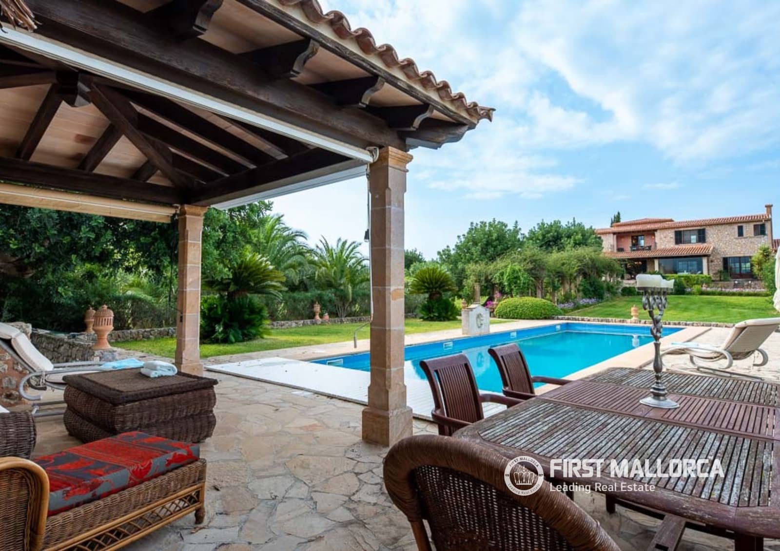 3 bedroom Finca/Country House for sale in Moscari with pool garage - € 1,980,000 (Ref: 7798116)