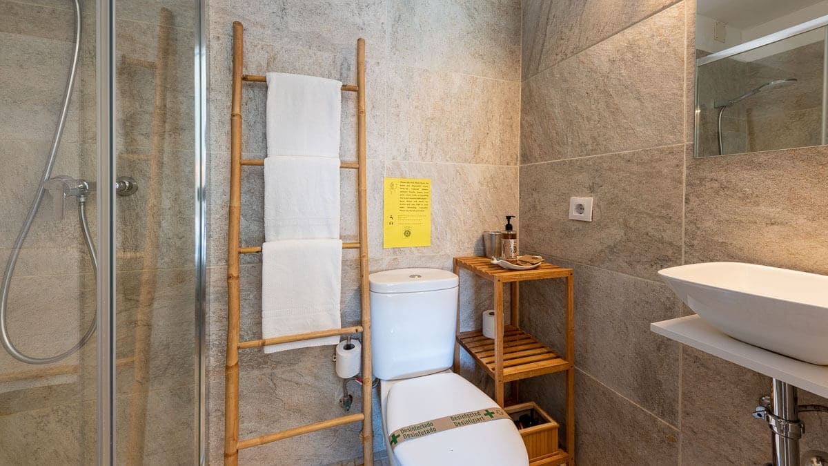 6 bedroom Hotel for sale in Caimari - € 1,200,000 (Ref: 7798119)