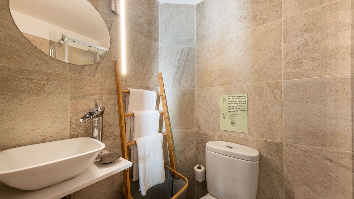 6 bedroom Hotel for sale in Caimari - € 1,200,000 (Ref: 7798119)