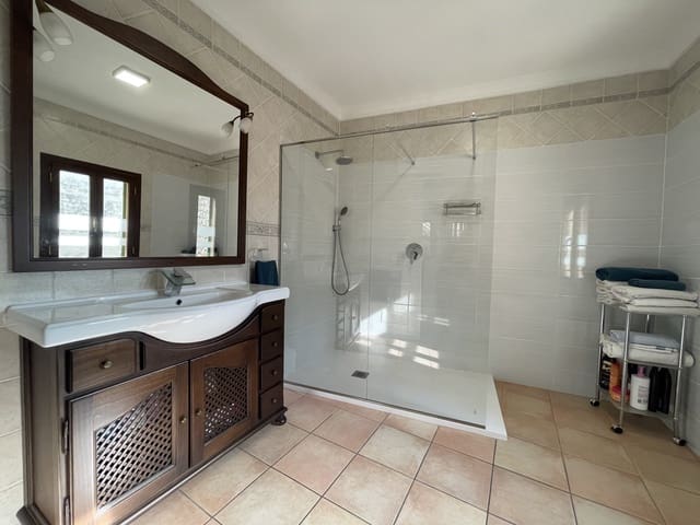 4 soveværelse Byhus til salg i Sóller - € 840.000 (Ref: 7810085)