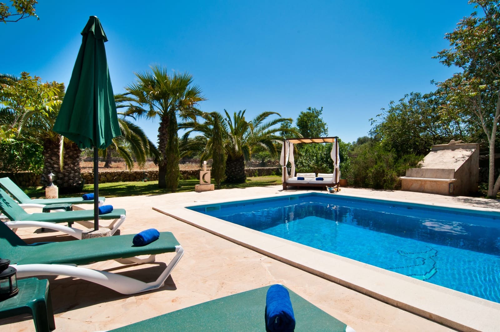 Finca/Maison de Campagne de 4 chambres à louer à Felanitx avec piscine garage - 4 500 € (Ref: 7810088)