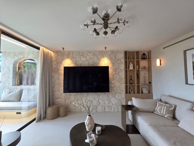 2 slaapkamer Appartement te huur in Puerto Portals, Calvià met zwembad garage - € 6.900 (Ref: 7810098)