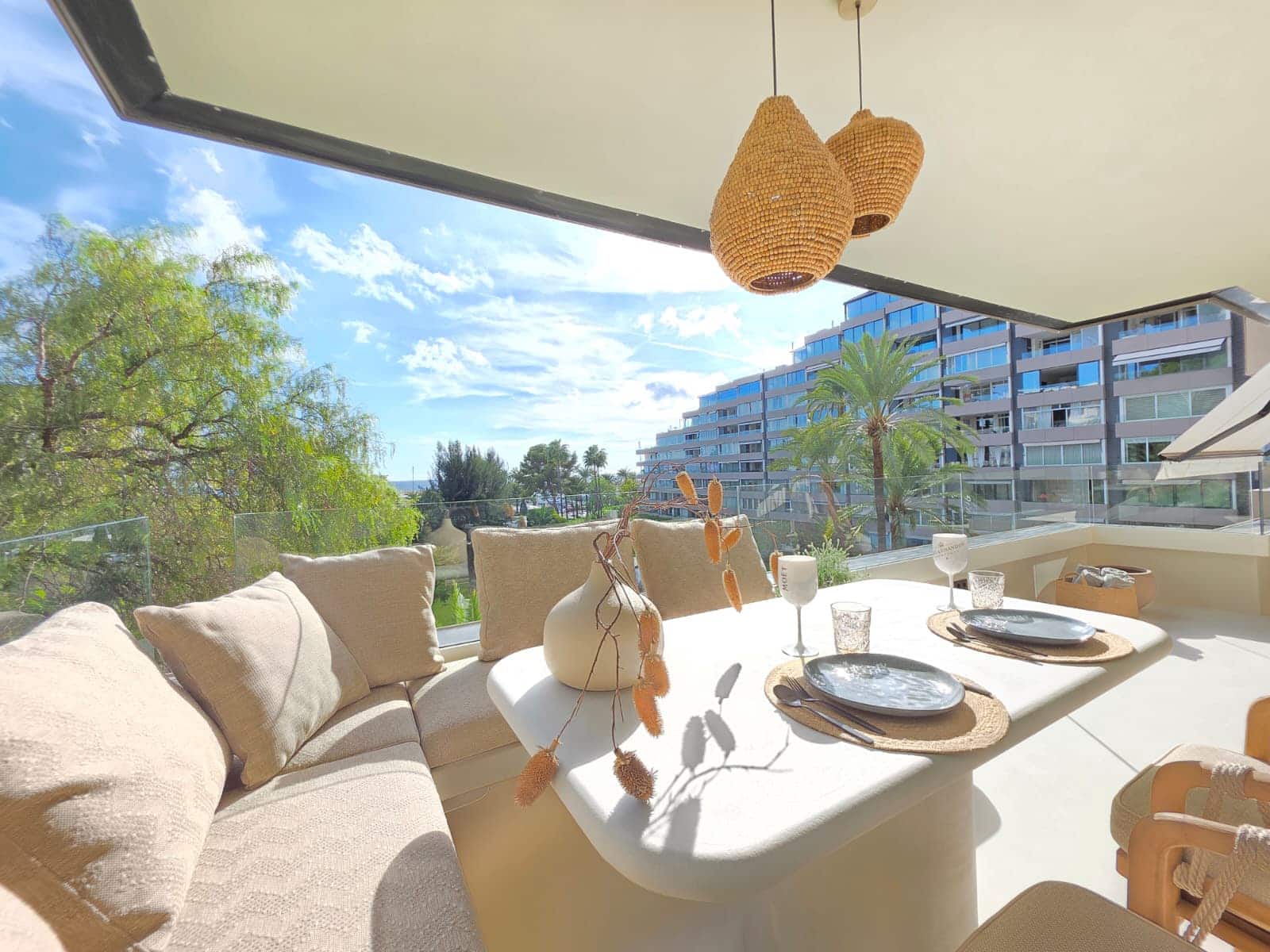 2 soveværelse Lejlighed til leje i Puerto Portals med swimmingpool garage - € 6.900 (Ref: 7810098)