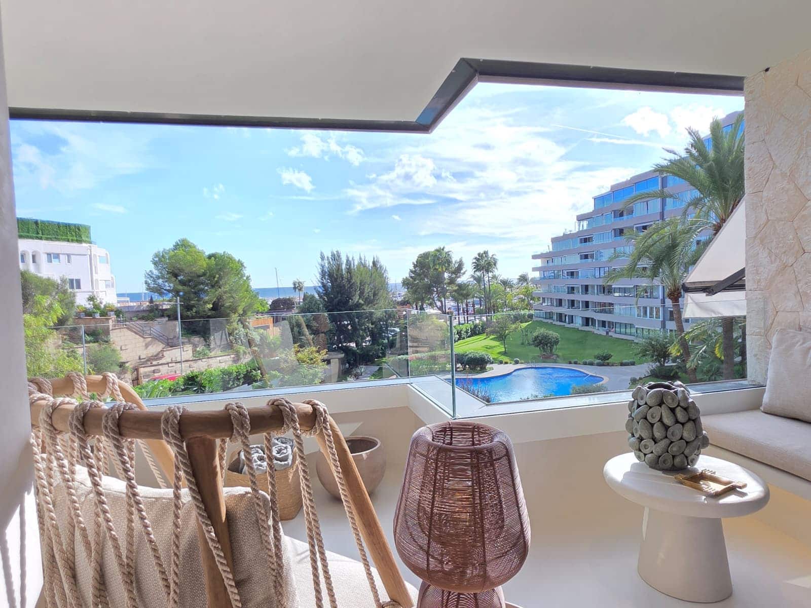 2 soveværelse Lejlighed til leje i Puerto Portals med swimmingpool garage - € 6.900 (Ref: 7810098)