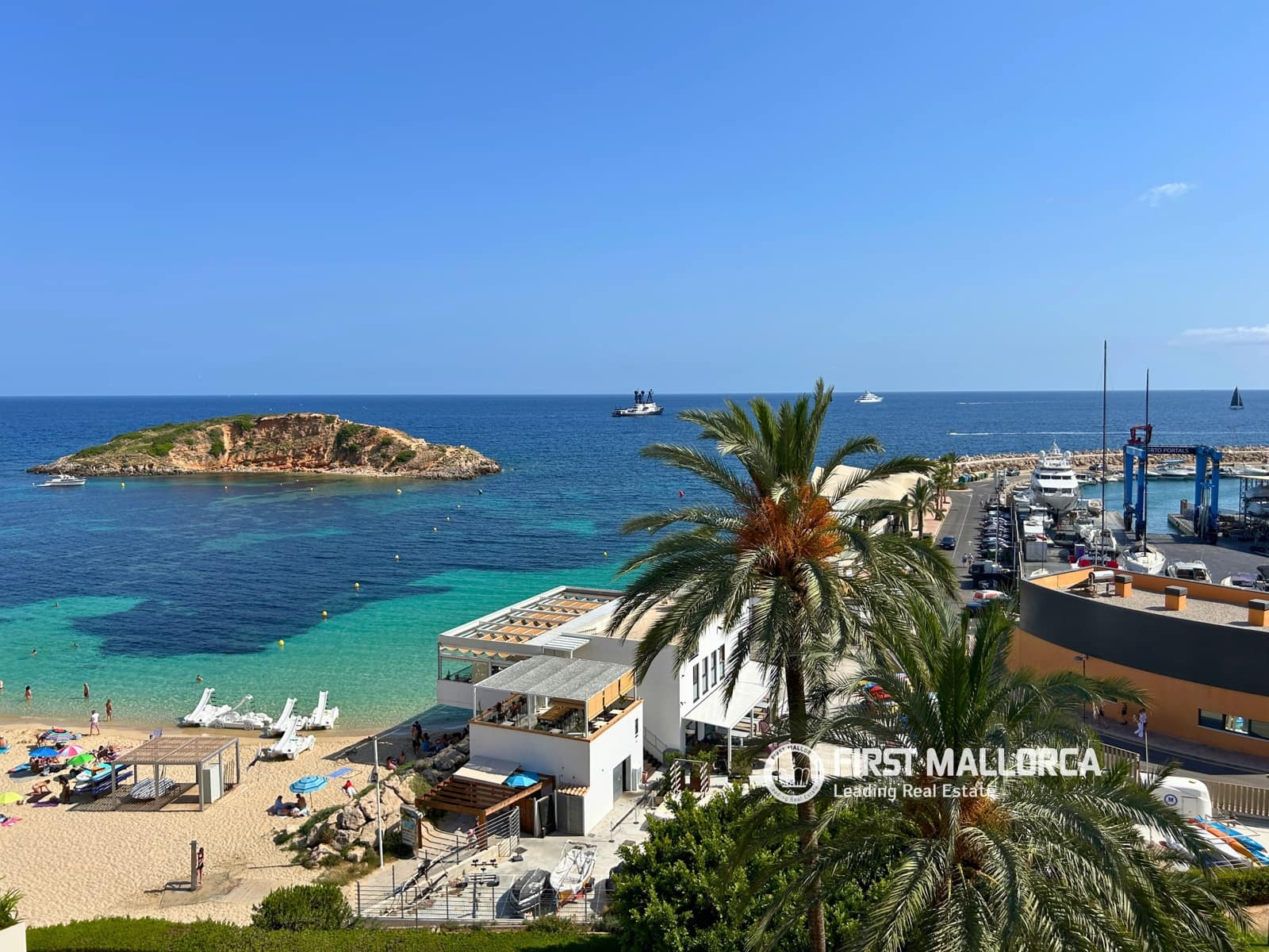 3 quarto Apartamento para arrendar em Portals Nous com garagem - 5 000 € (Ref: 7822933)