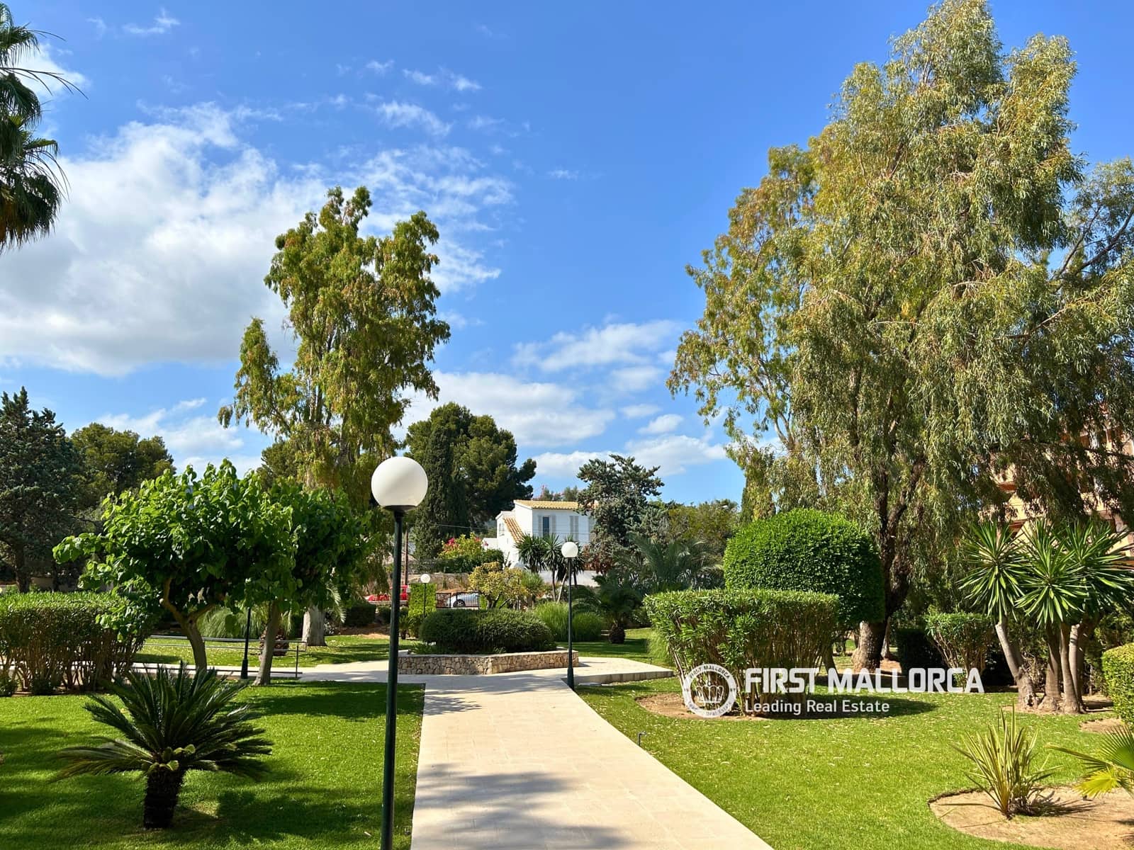 3 quarto Apartamento para arrendar em Portals Nous com garagem - 5 000 € (Ref: 7822933)
