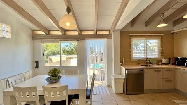 4 slaapkamer Halfvrijstaande villa te huur in Cala Llombards, Santanyí met zwembad garage - € 2.300 (Ref: 7822941)