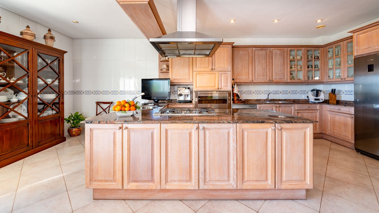 7 makuuhuone Huvila myytävänä paikassa Bendinat mukana uima-altaan 
autotalli - 4 400 000 € (Ref: 7827158)