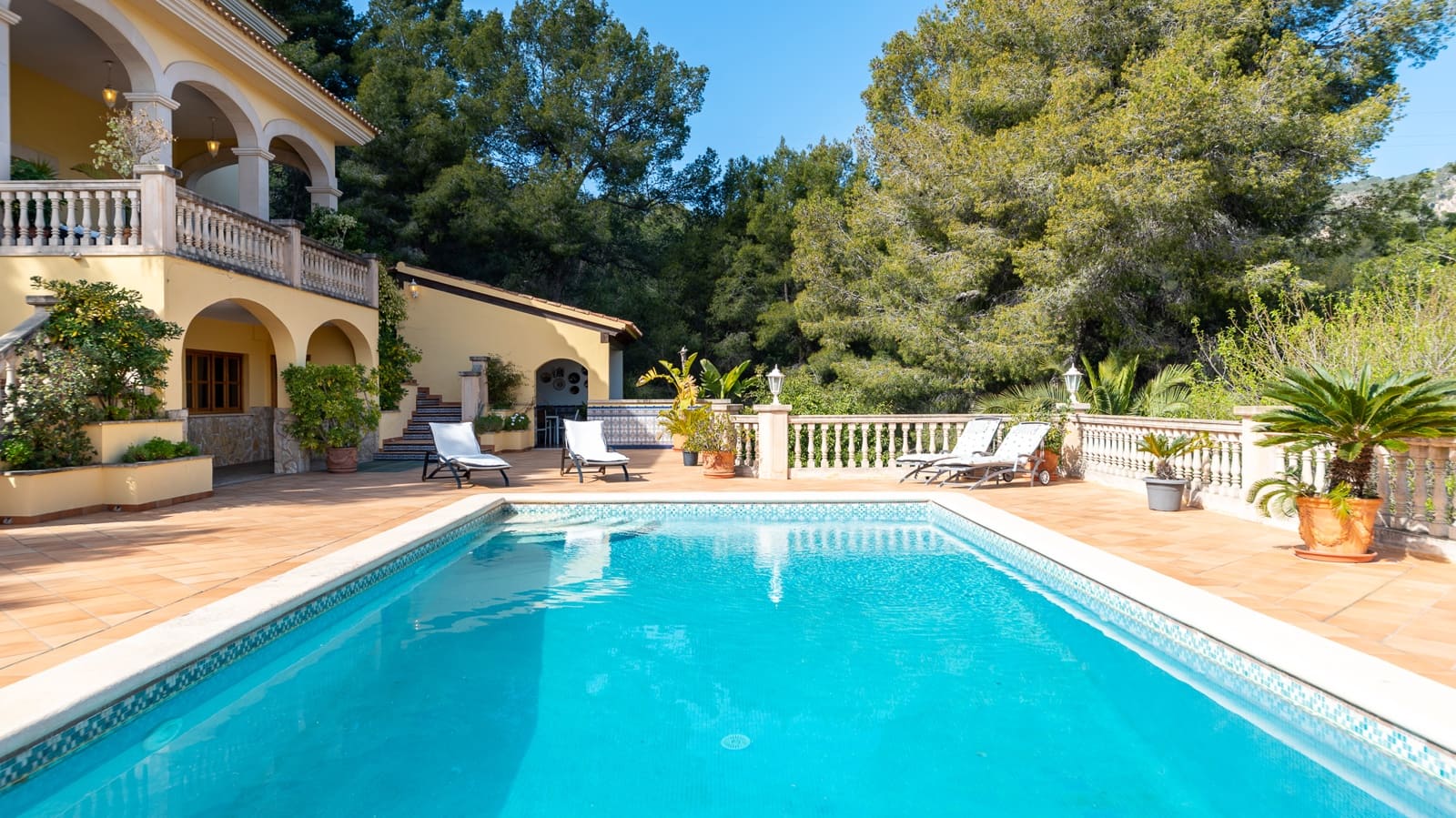 7 makuuhuone Huvila myytävänä paikassa Bendinat mukana uima-altaan 
autotalli - 4 400 000 € (Ref: 7827158)