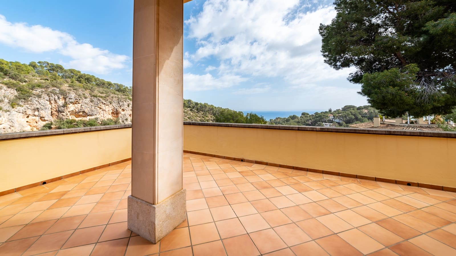 7 makuuhuone Huvila myytävänä paikassa Bendinat mukana uima-altaan 
autotalli - 4 400 000 € (Ref: 7827158)