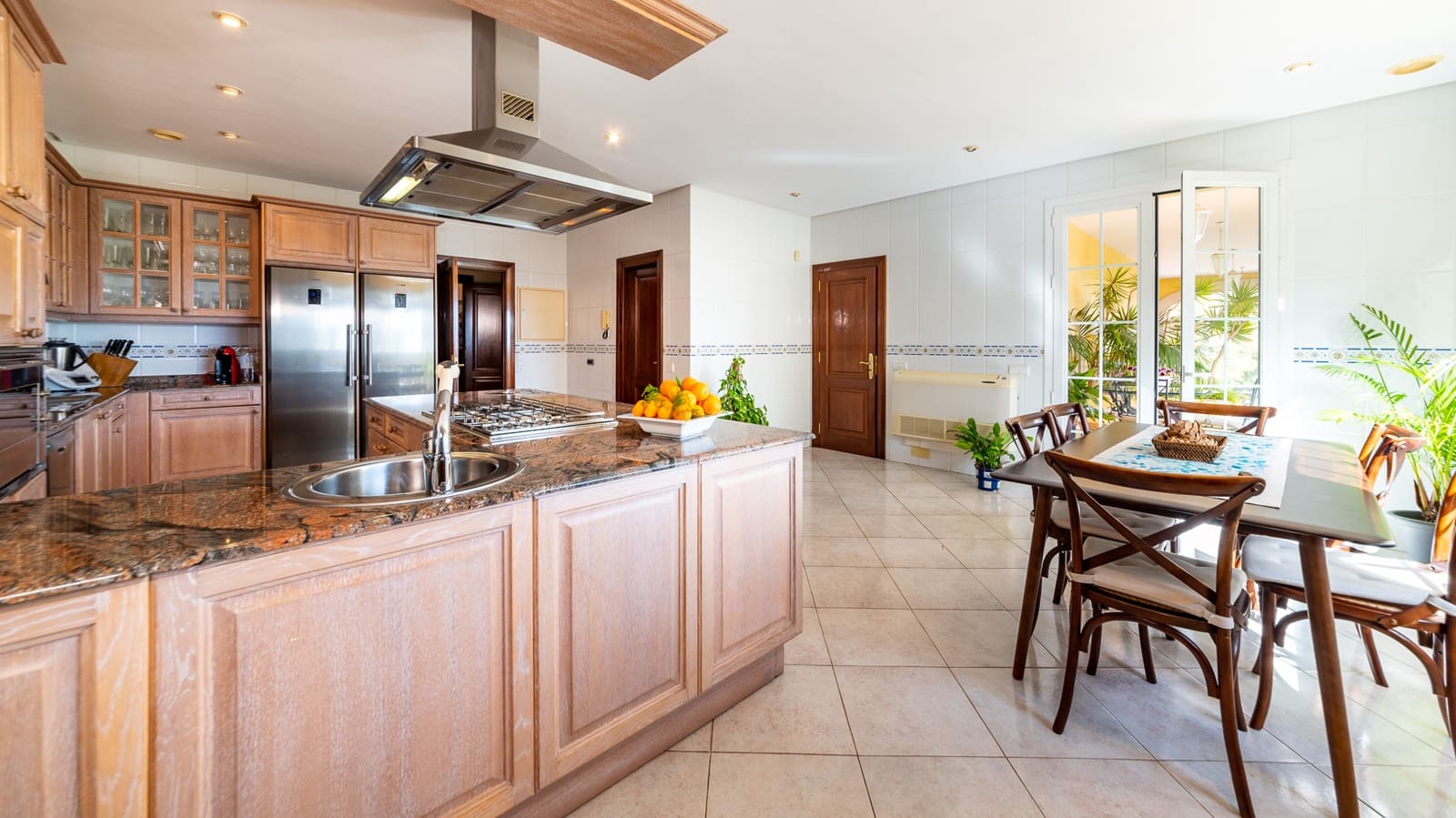 7 makuuhuone Huvila myytävänä paikassa Bendinat mukana uima-altaan 
autotalli - 4 400 000 € (Ref: 7827158)