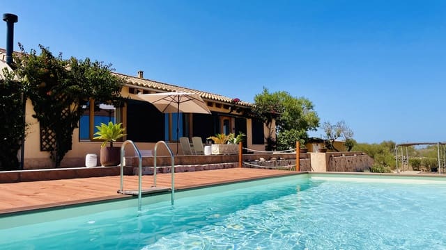 3 camera da letto Finca/Casa di Campagna da affittare in Santa Margalida con piscina garage - 2.100 € (Rif: 7827160)