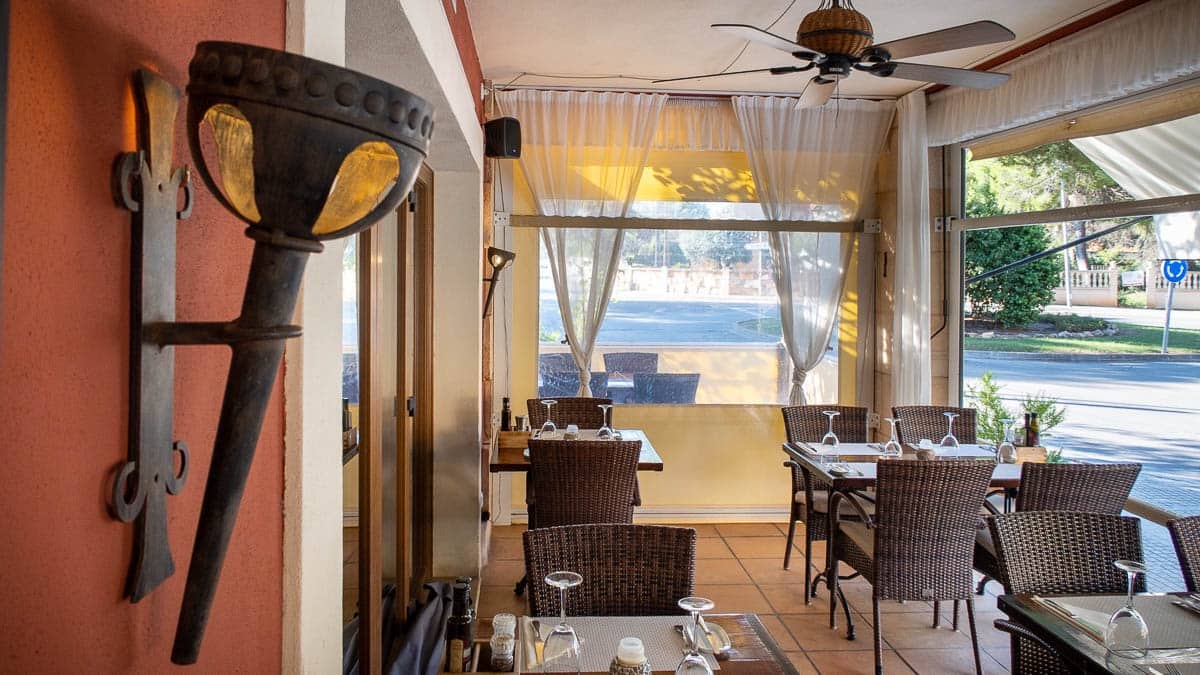 3 soverom Kommersiell til salgs i El Toro / Port Adriano med svømmebasseng garasje - € 1 650 000 (Ref: 7837173)