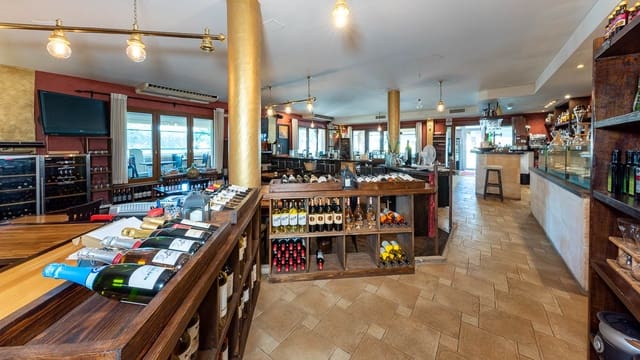 3 soveværelse Erhverv til salg i El Toro / Port Adriano, Calvià med swimmingpool garage - € 1.650.000 (Ref: 7837173)