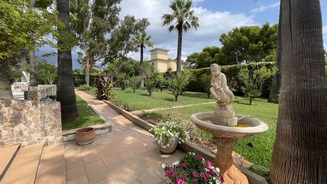 6 soverom Villa til salgs i Sa Coma, Sant Llorenç des Cardassar med garasje - € 1 350 000 (Ref: 7846391)