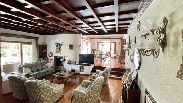 6 soverom Villa til salgs i Sa Coma, Sant Llorenç des Cardassar med garasje - € 1 350 000 (Ref: 7846391)