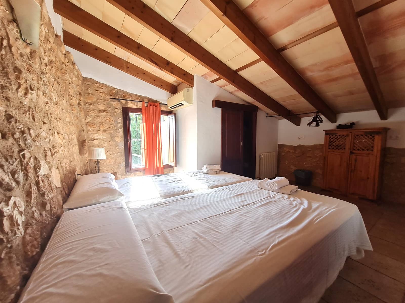 Finca/Maison de Campagne de 4 chambres à louer à Llucmajor avec piscine garage - 3 200 € (Ref: 7846394)