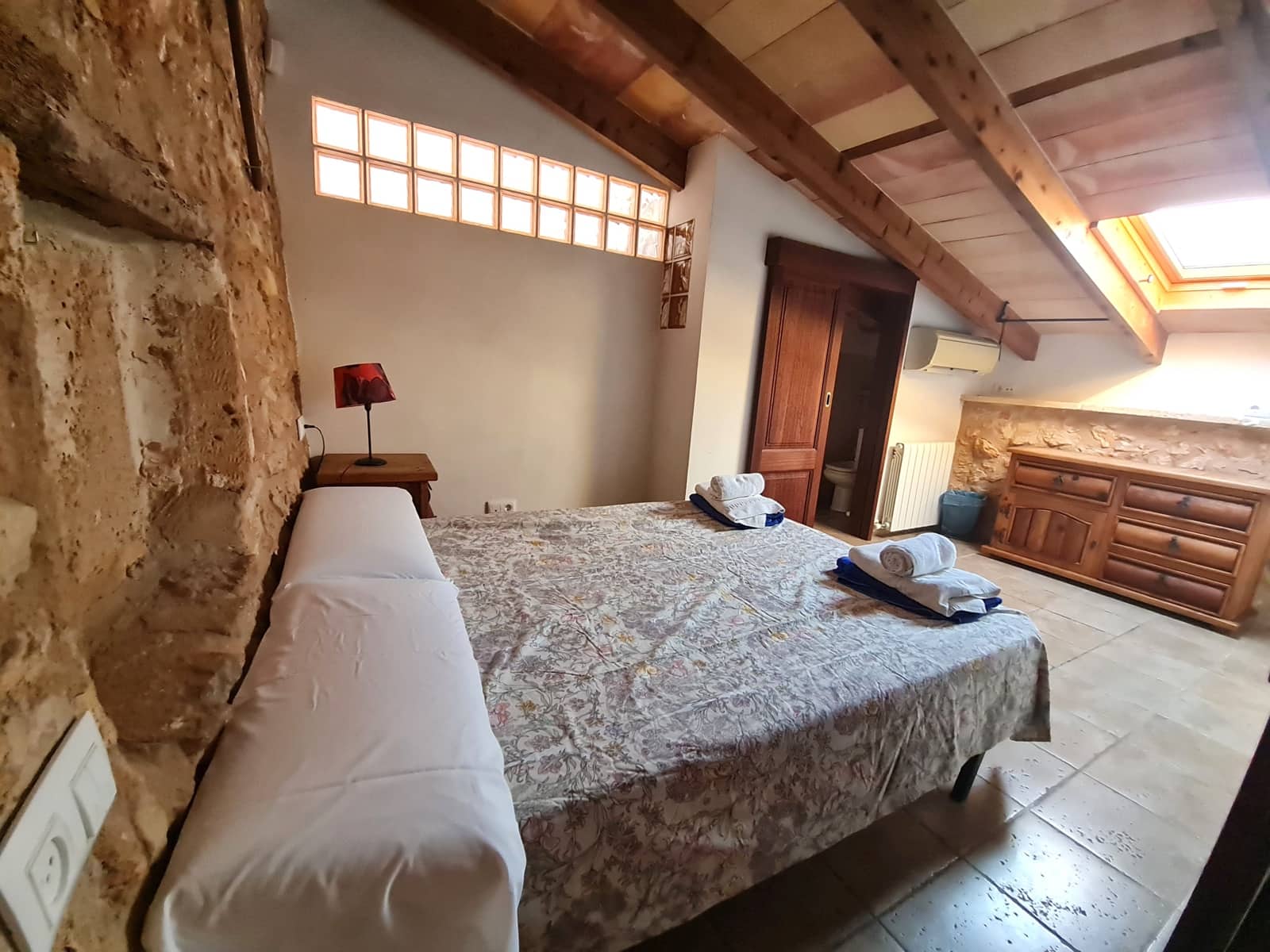 Finca/Maison de Campagne de 4 chambres à louer à Llucmajor avec piscine garage - 3 200 € (Ref: 7846394)