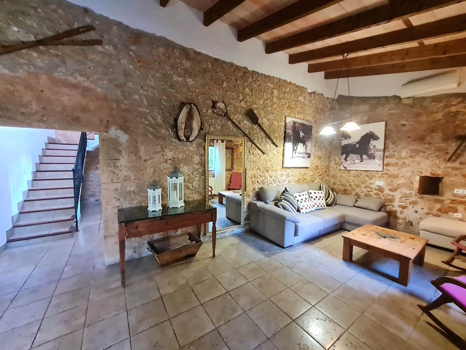 Finca/Maison de Campagne de 4 chambres à louer à Llucmajor avec piscine garage - 3 200 € (Ref: 7846394)