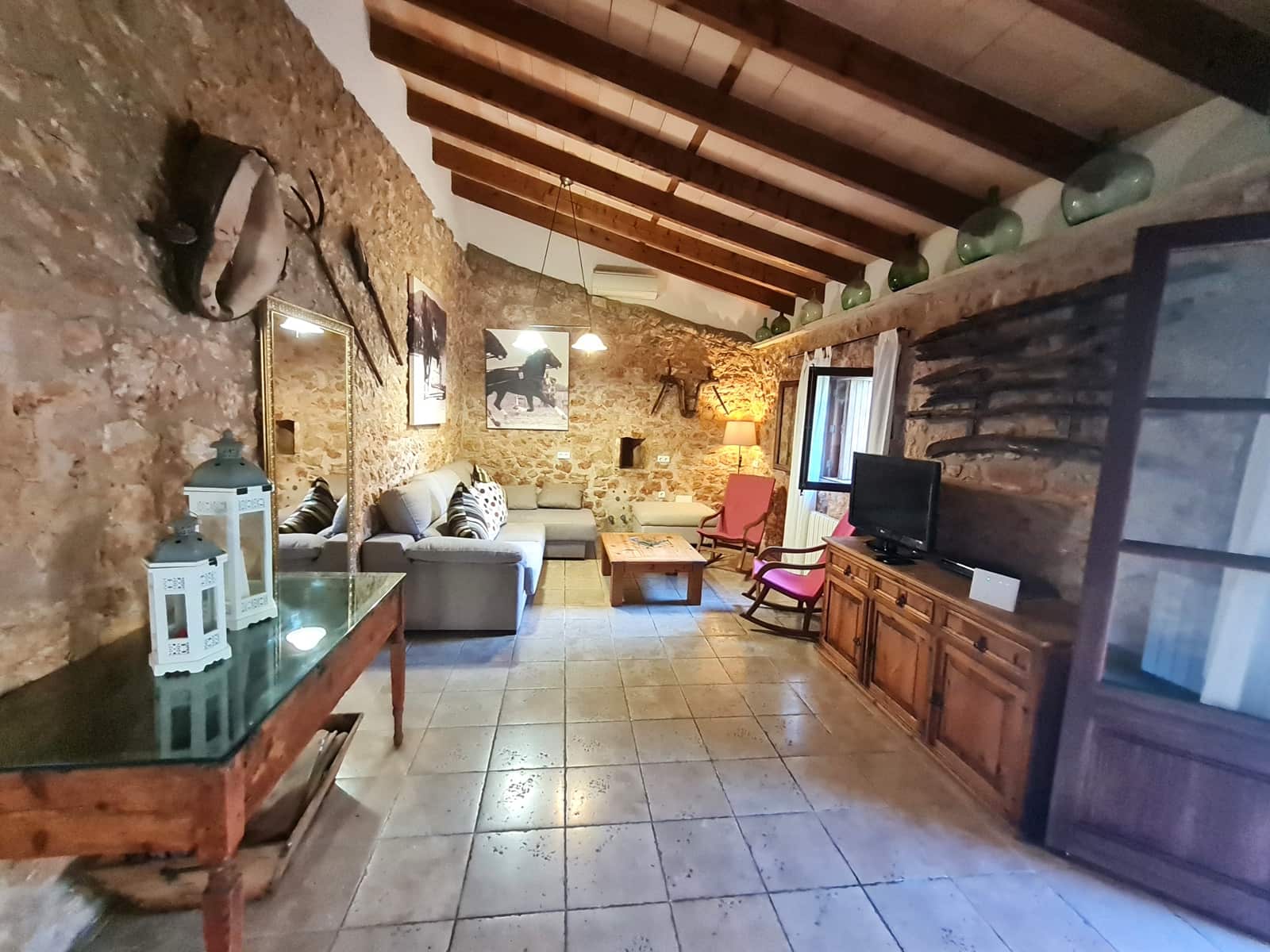 Finca/Maison de Campagne de 4 chambres à louer à Llucmajor avec piscine garage - 3 200 € (Ref: 7846394)