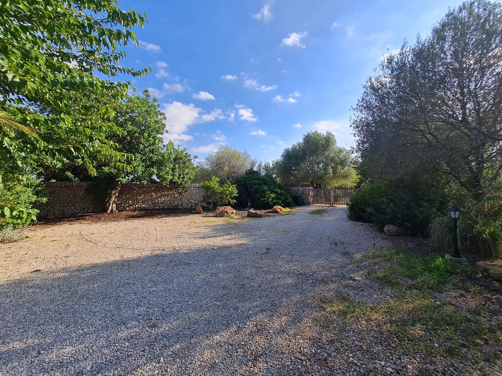 Finca/Maison de Campagne de 4 chambres à louer à Llucmajor avec piscine garage - 3 200 € (Ref: 7846394)