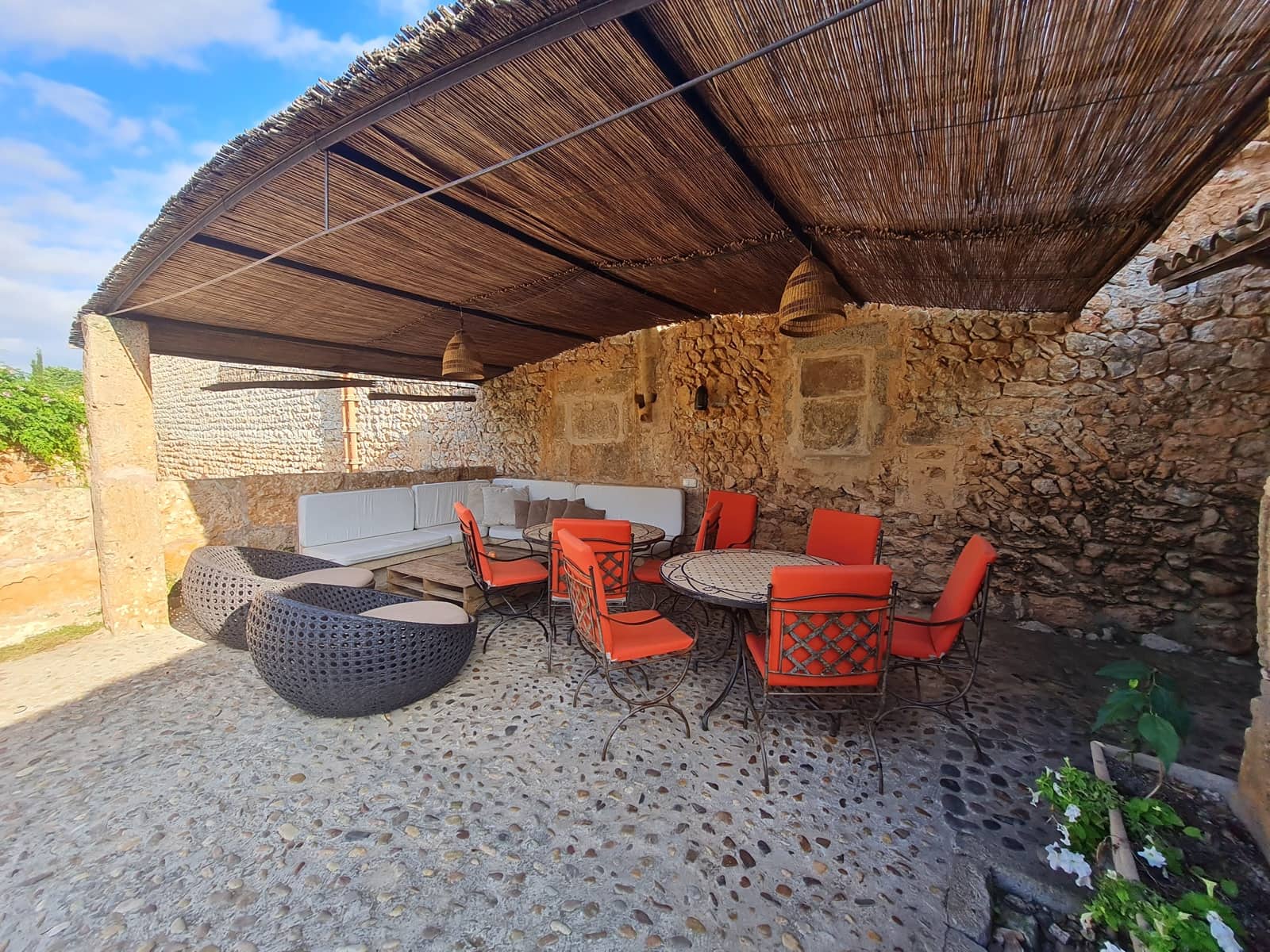 Finca/Maison de Campagne de 4 chambres à louer à Llucmajor avec piscine garage - 3 200 € (Ref: 7846394)