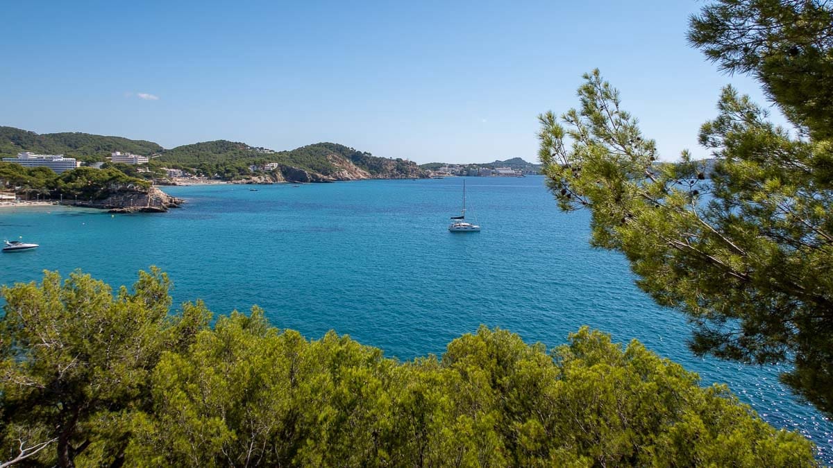 6 bedroom Villa for sale in Cala Fornells with pool garage - € 10,700,000 (Ref: 7846397)