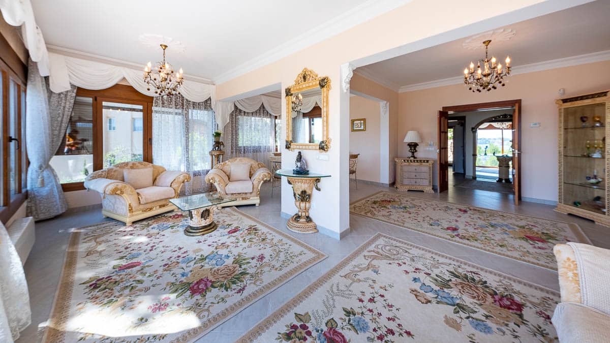 6 bedroom Villa for sale in Cala Fornells with pool garage - € 10,700,000 (Ref: 7846397)