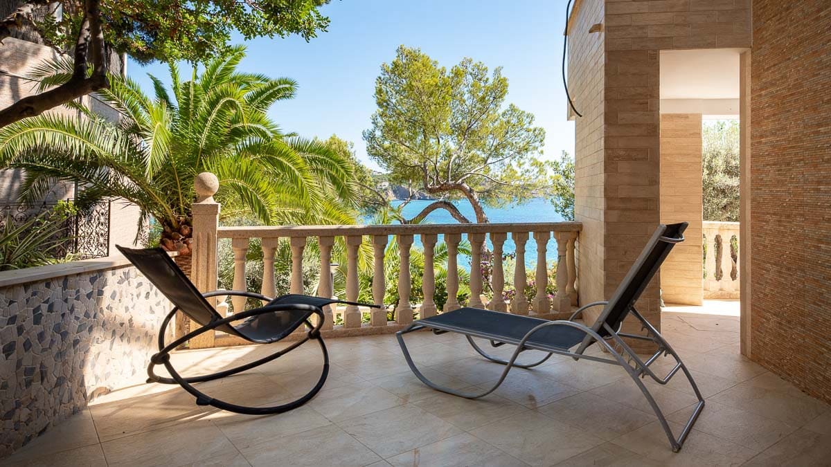 6 bedroom Villa for sale in Cala Fornells with pool garage - € 10,700,000 (Ref: 7846397)